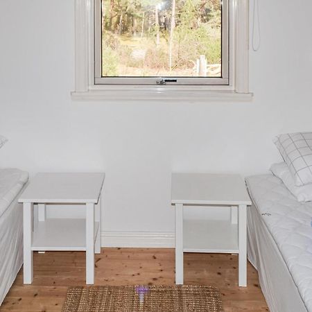 Gorgeous Home In Borrby With Wifi Exterior foto