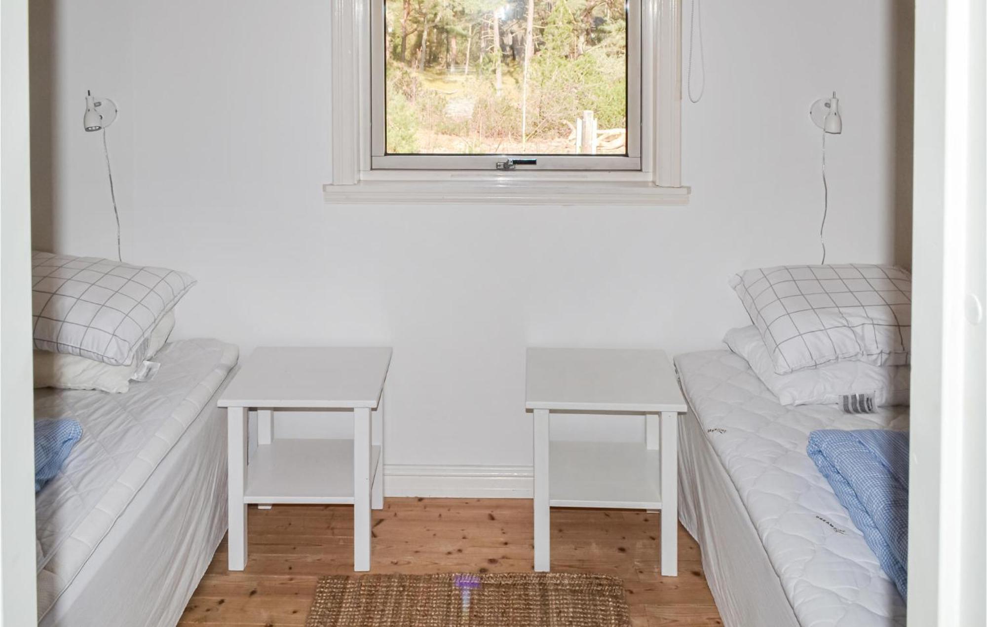 Gorgeous Home In Borrby With Wifi Exterior foto