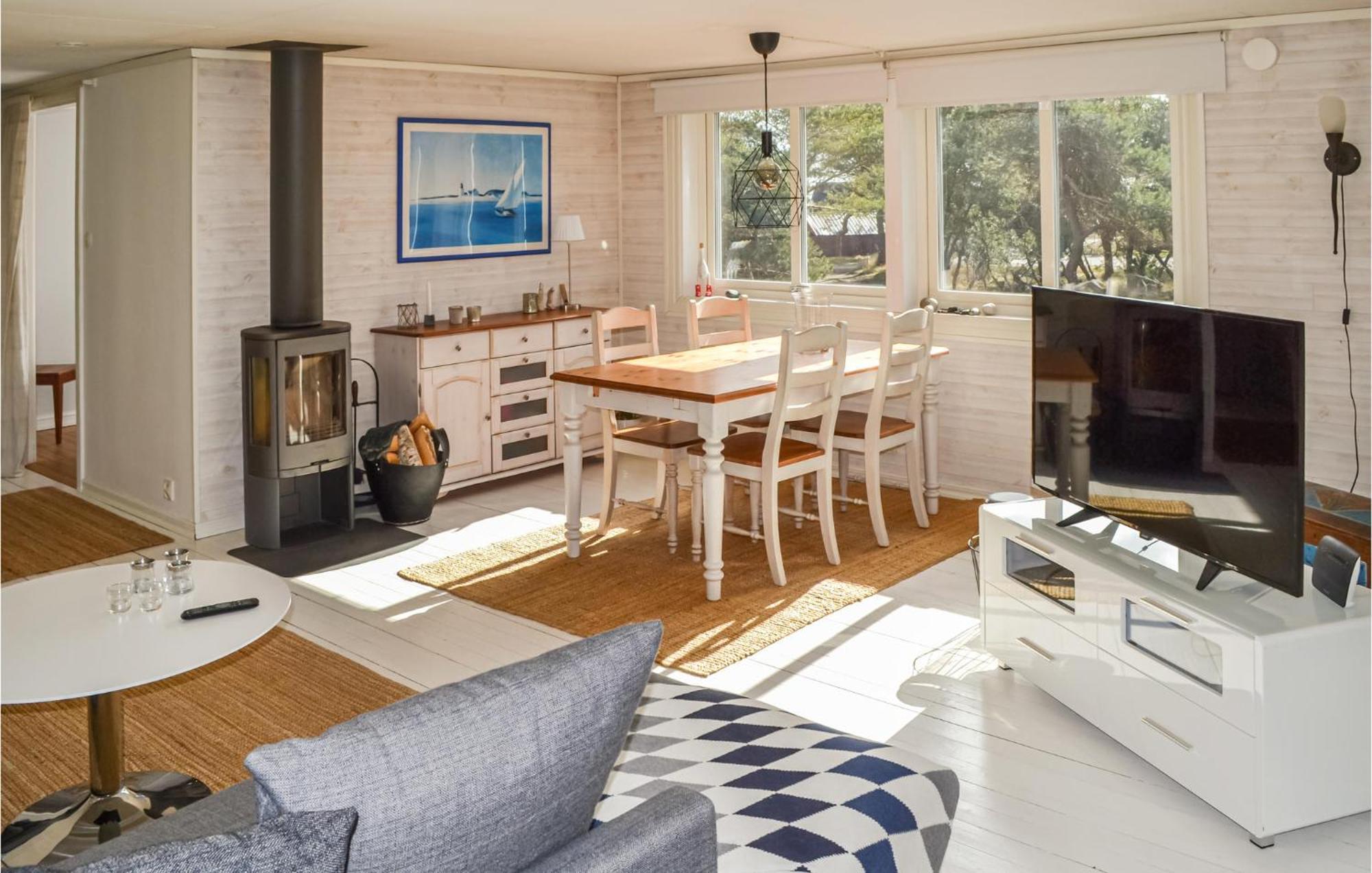 Gorgeous Home In Borrby With Wifi Exterior foto